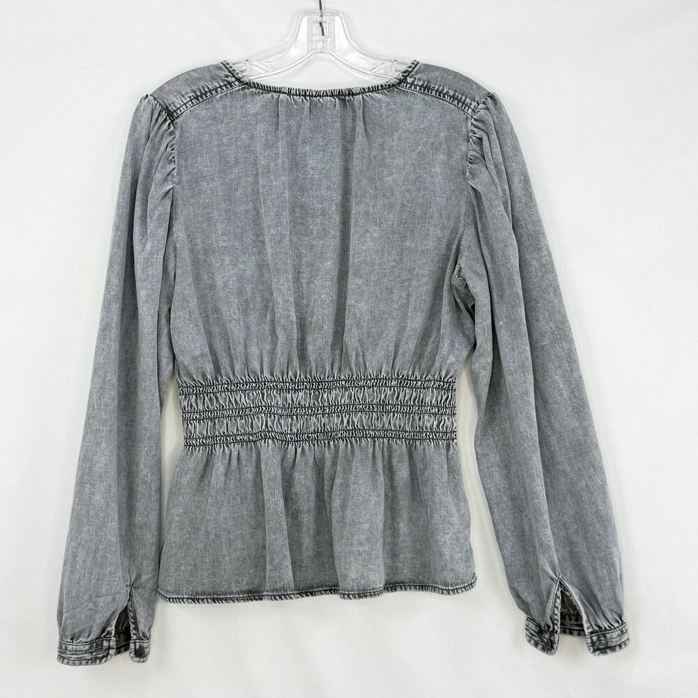 GAP Women’s Gray Denim Blouse V-Neck Smocked Waist Puff Long Sleeve Size L - Picture 4 of 16